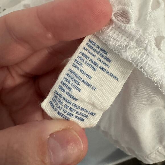 American Eagle Outfitters White Eyelet Crop Top Women's Size Large Short Sleeves - Picture 7 of 8